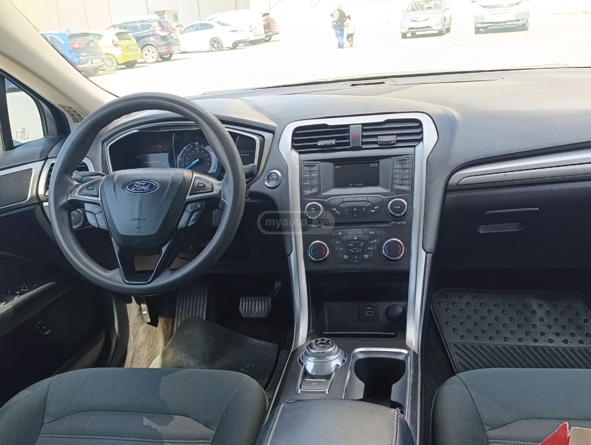 Ford Fusion - фото 6