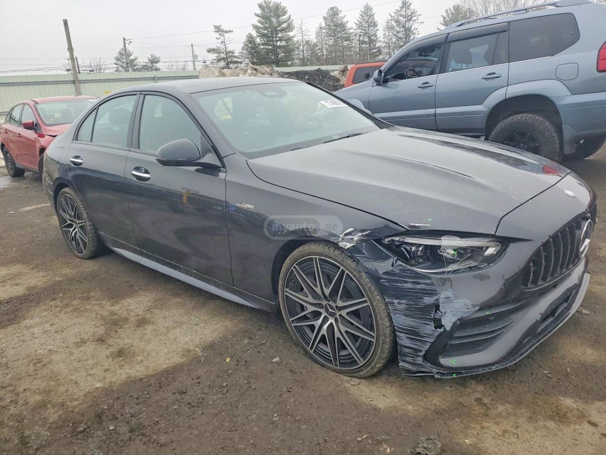 Mercedes-Benz Base AMG C 43 4dr All-Wheel Dr — миниатюра 3