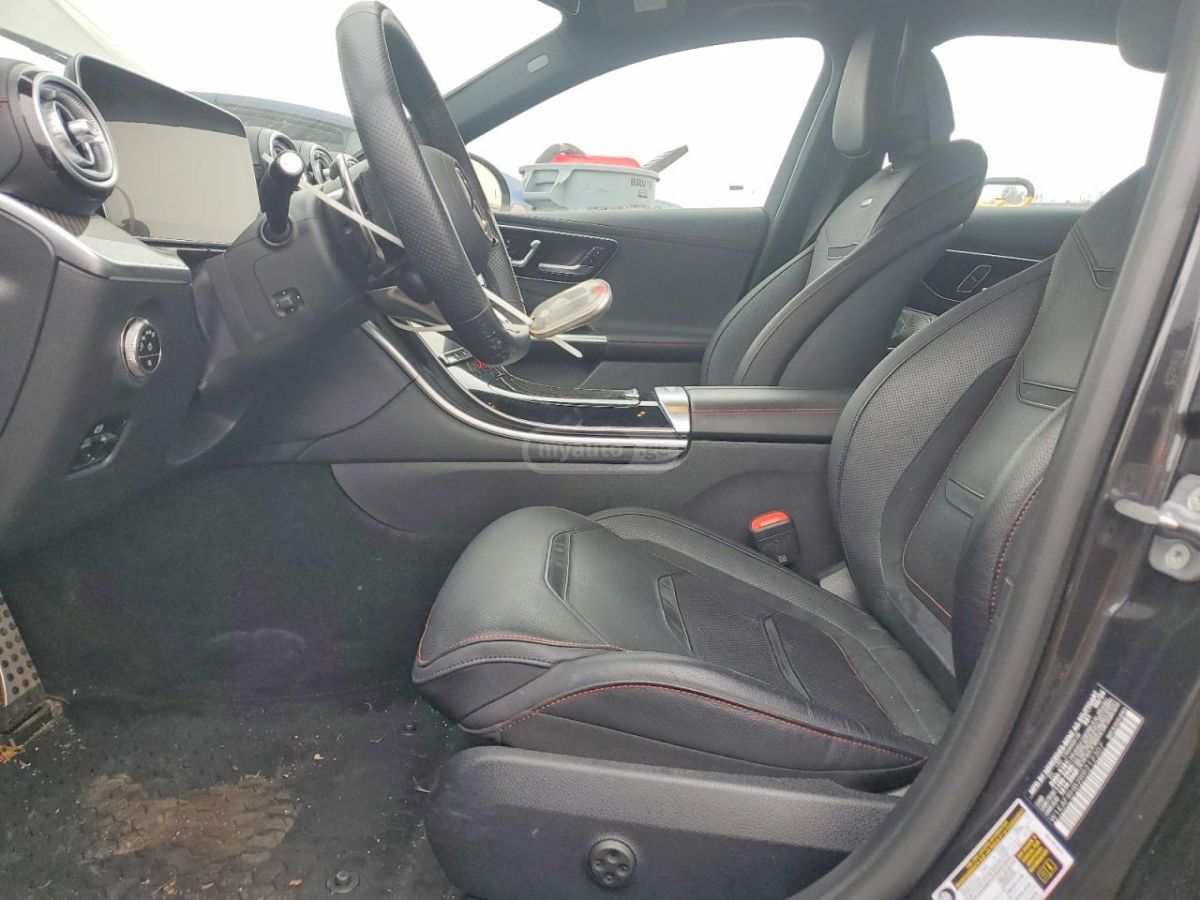 Mercedes-Benz Base AMG C 43 4dr All-Wheel Dr — миниатюра 7