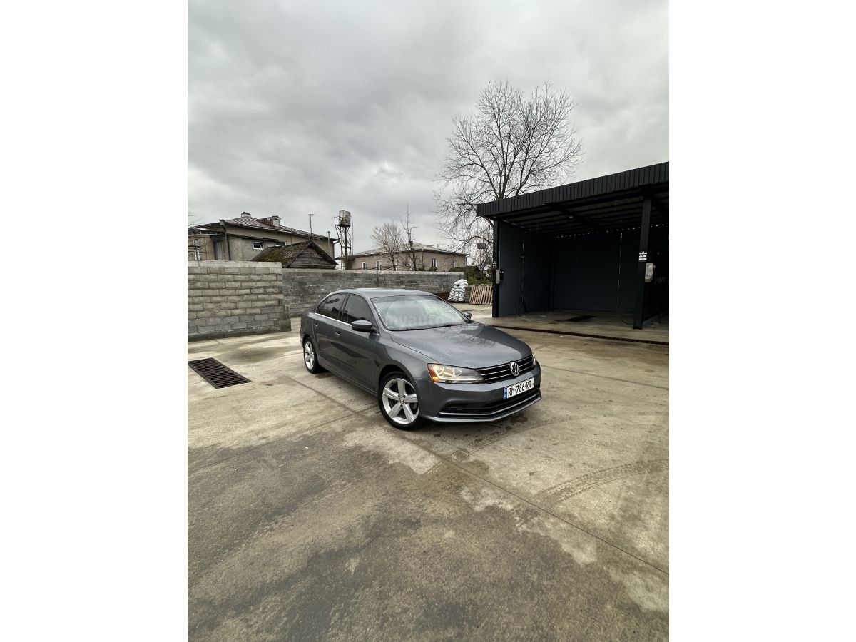 Volkswagen Jetta - фото 3