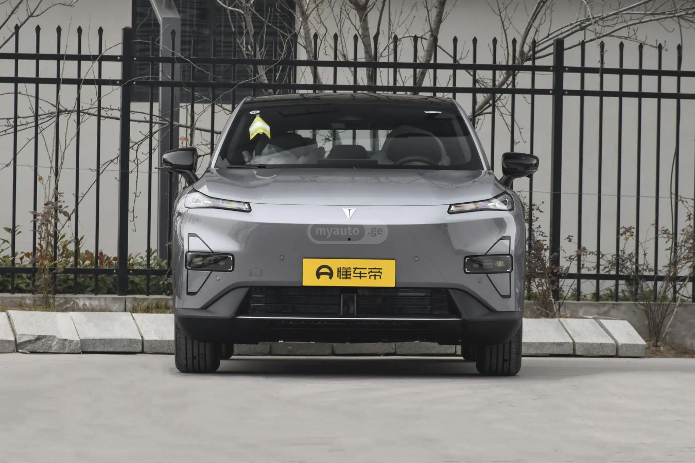 Changan Deepal Dark Blue S05 - фото 2