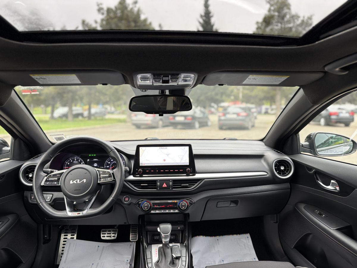 Kia Forte - фото 11