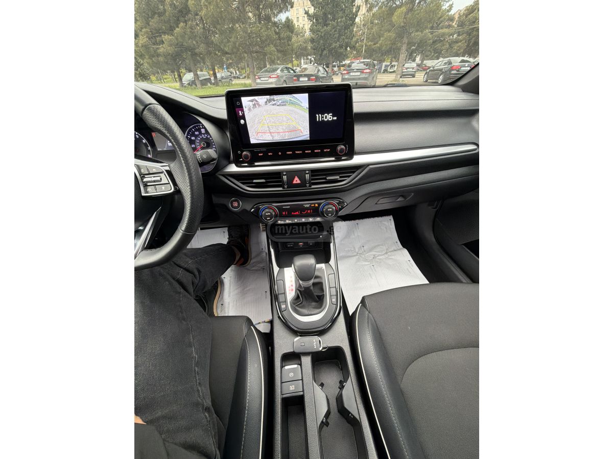 Kia Forte - фото 12