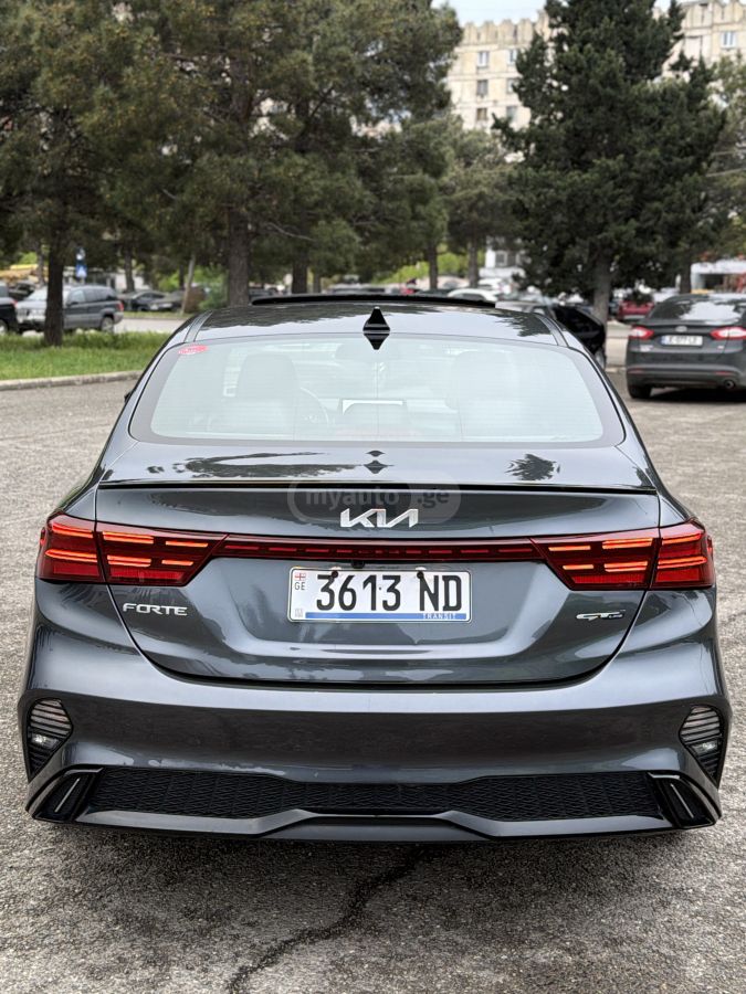 Kia Forte - фото 5