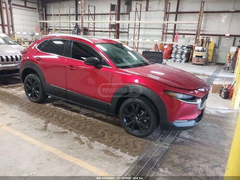 Mazda CX-30 - фото 1