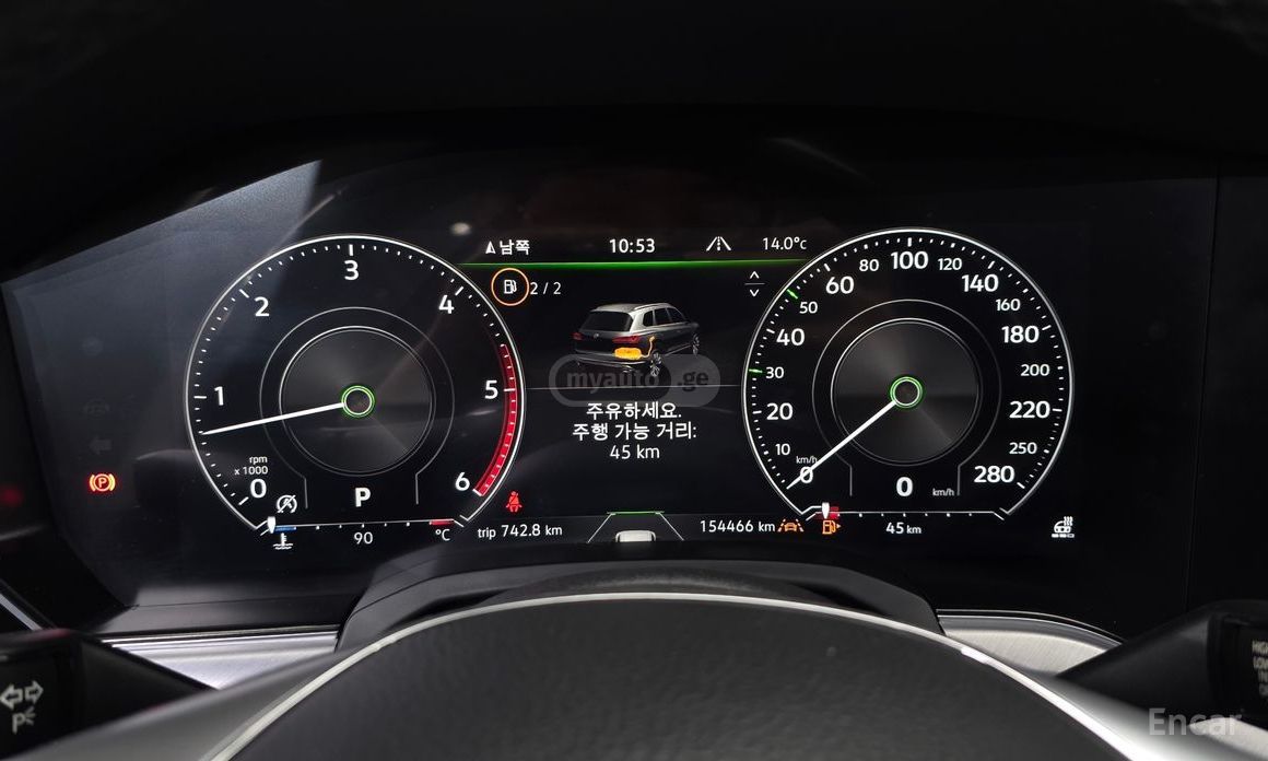 Volkswagen Touareg - фото 8