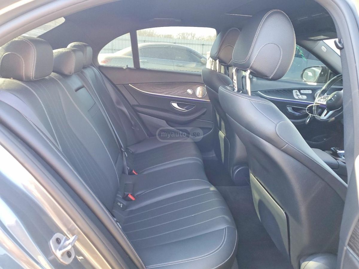 Mercedes-Benz E 350 - фото 10