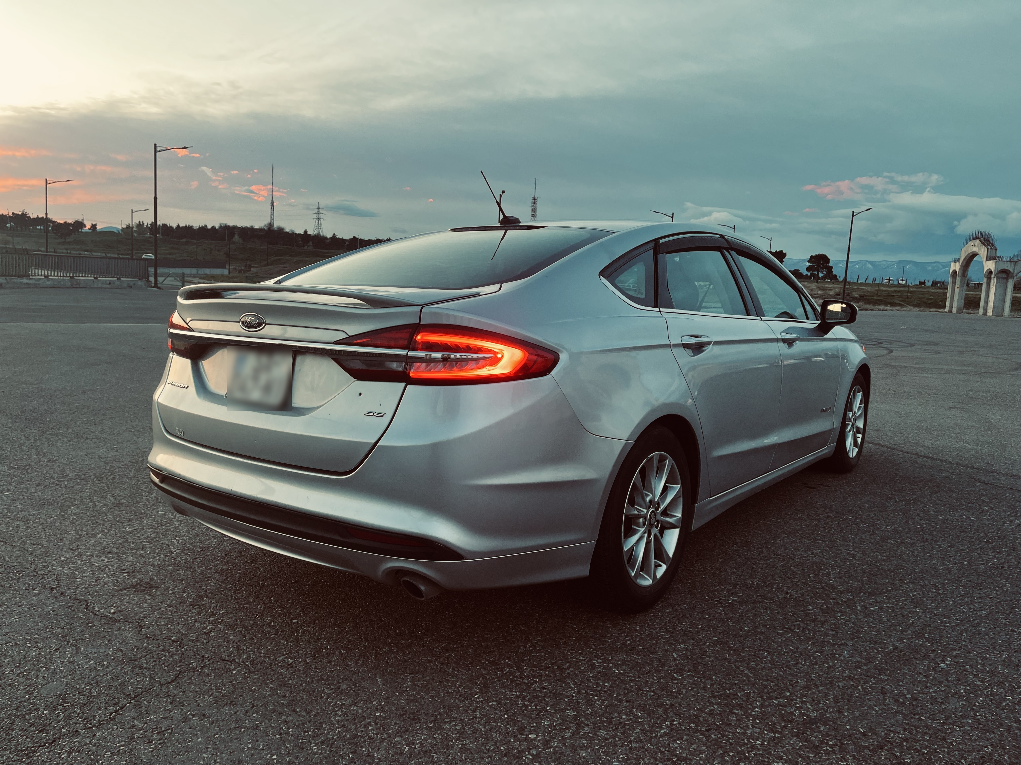 Ford Fusion - фото 4