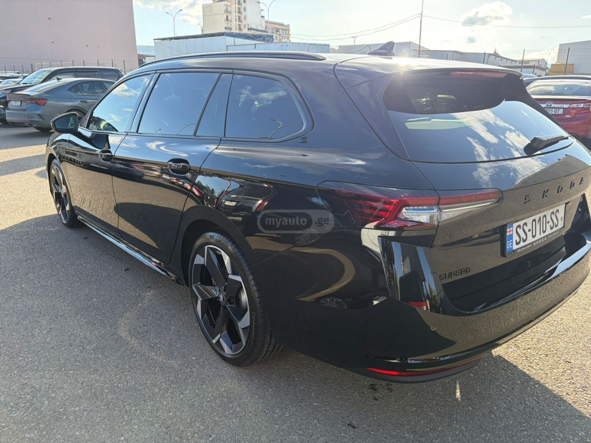Skoda Superb Sport Line 2025 — миниатюра 12
