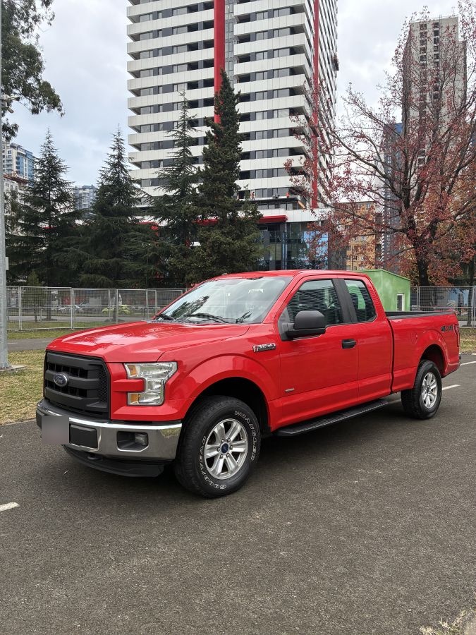 Ford F-150 - фото 4