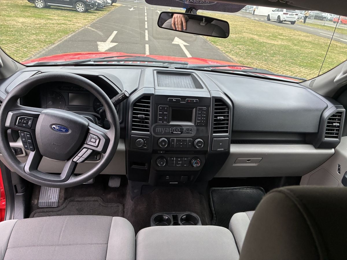 Ford F-150 - фото 8