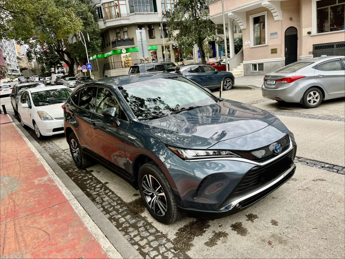 Toyota Venza - фото 1