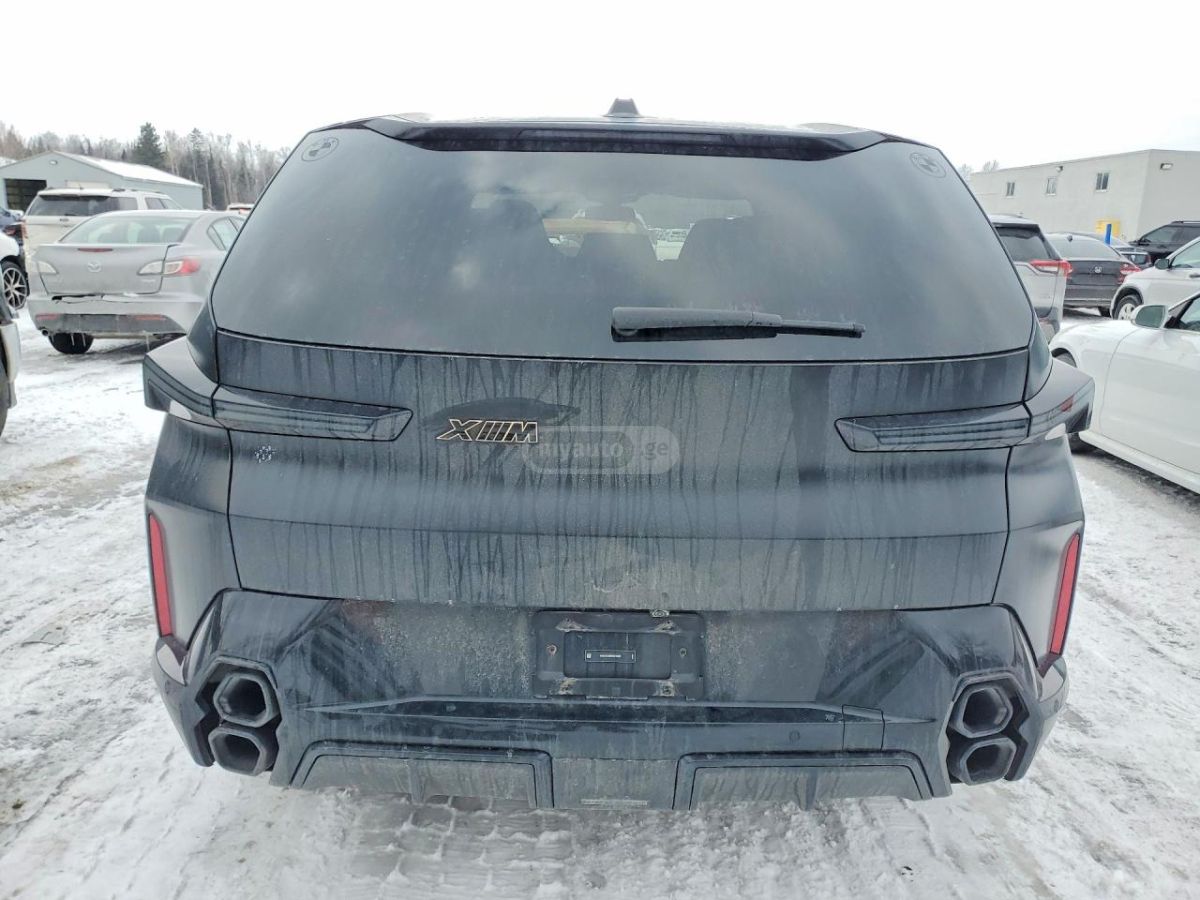 BMW XM - фото 5