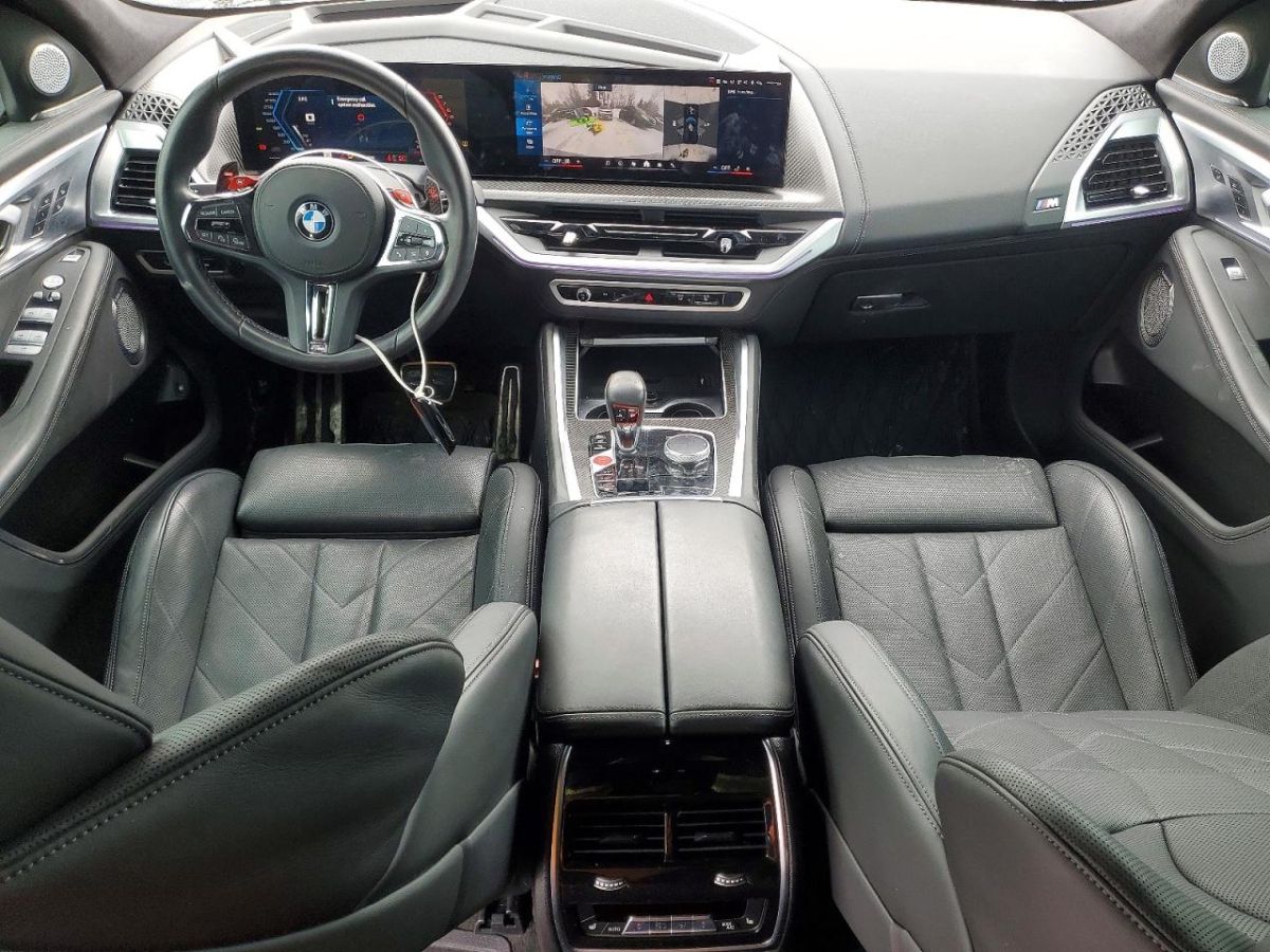 BMW XM - фото 9
