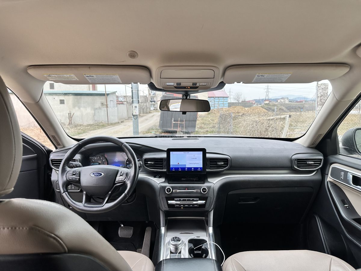 Ford Explorer - фото 8