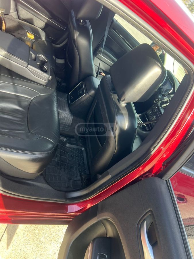 Chrysler 300 - фото 4