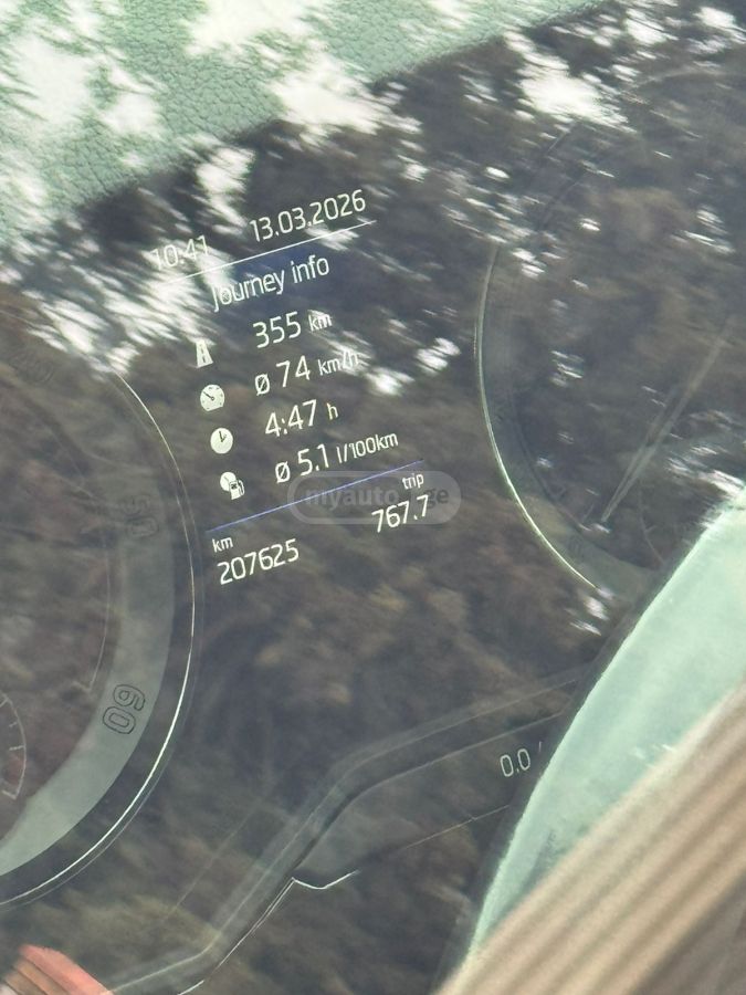 Skoda Superb - фото 15