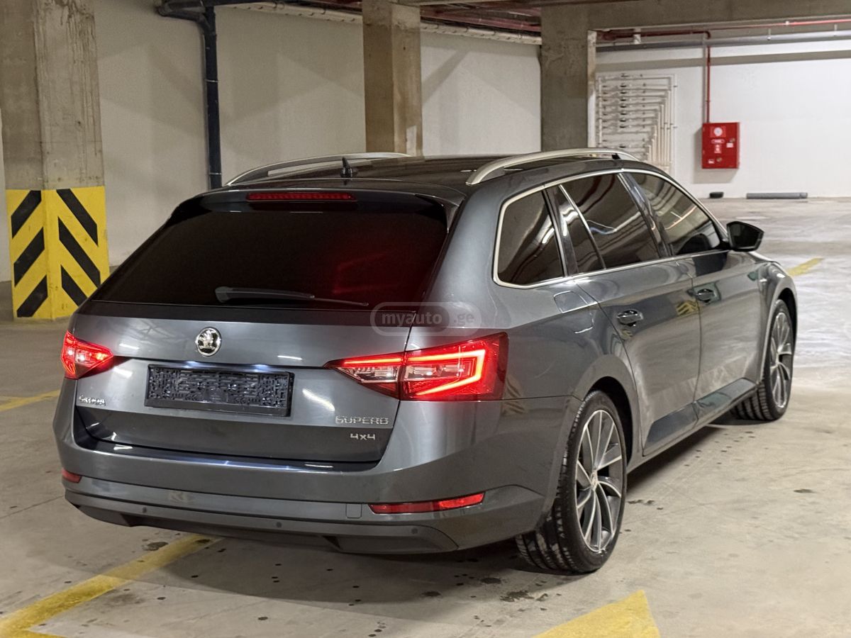 Skoda Superb - фото 5