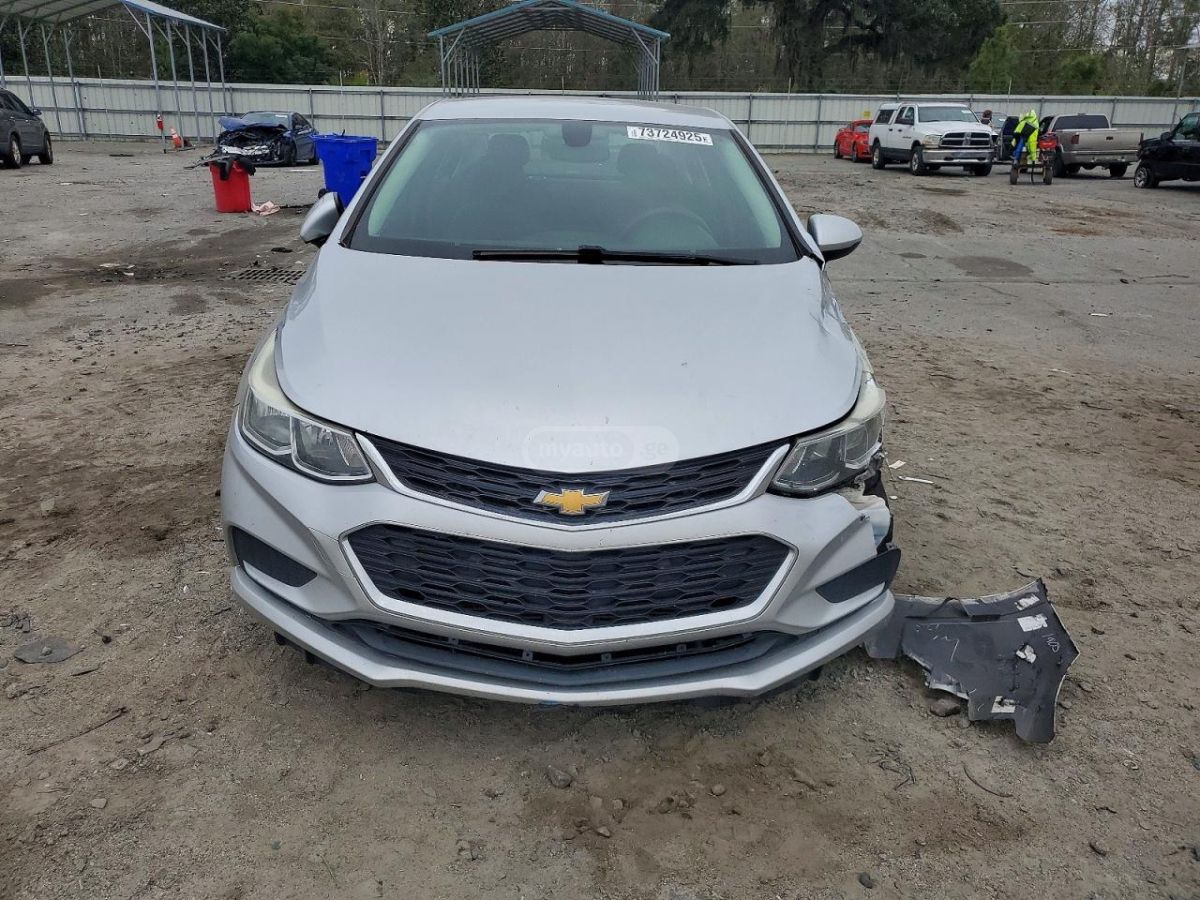 Chevrolet Cruze - фото 2