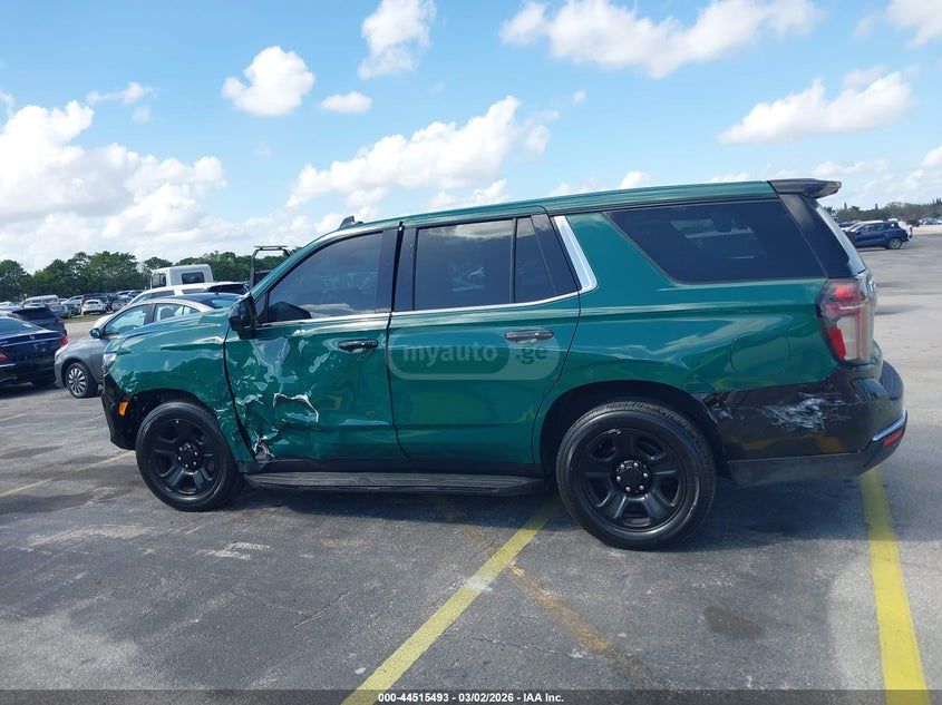 Chevrolet Tahoe 2023 — миниатюра 13