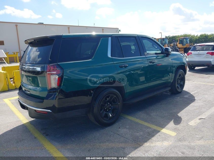 Chevrolet Tahoe 2023 — миниатюра 5
