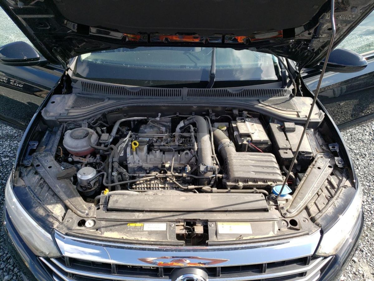 Volkswagen Jetta 2021 — миниатюра 11