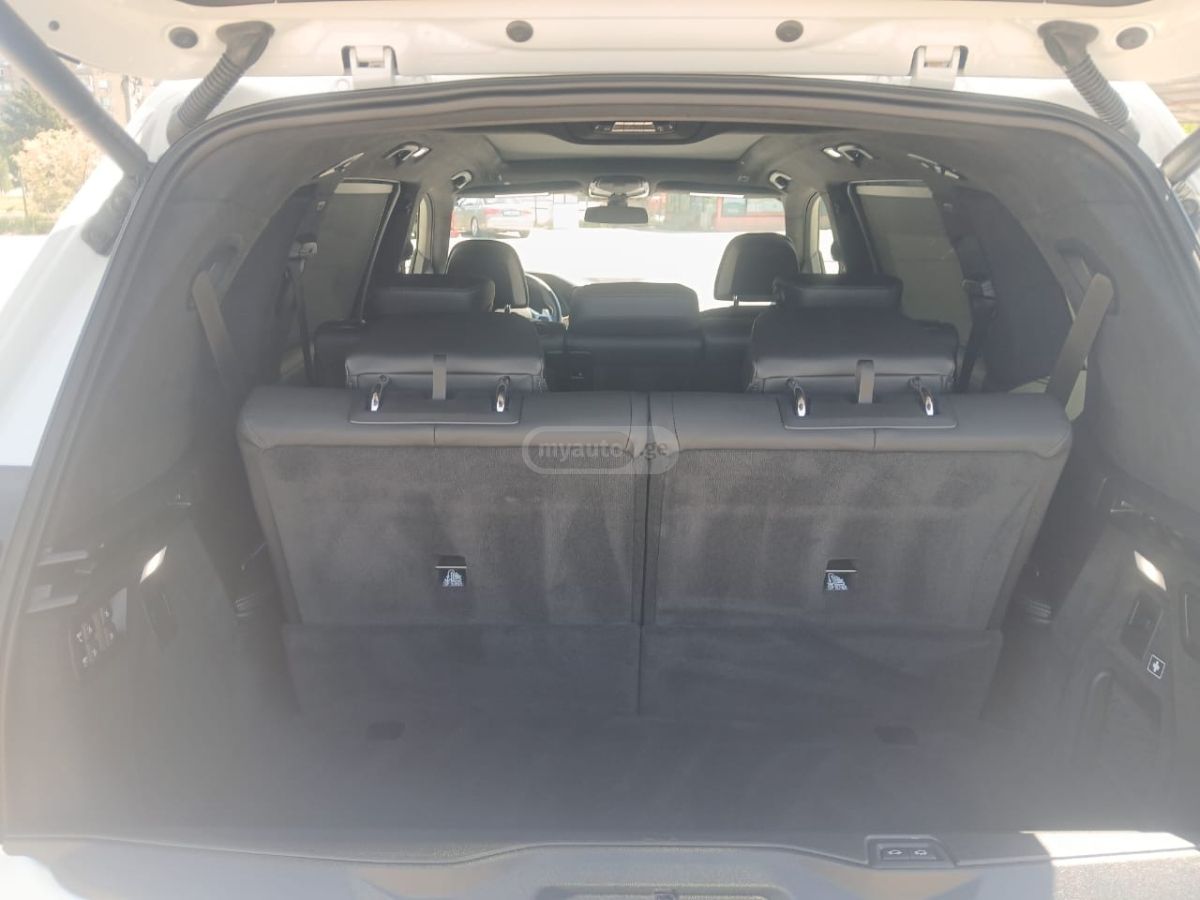 BMW X7 - фото 9
