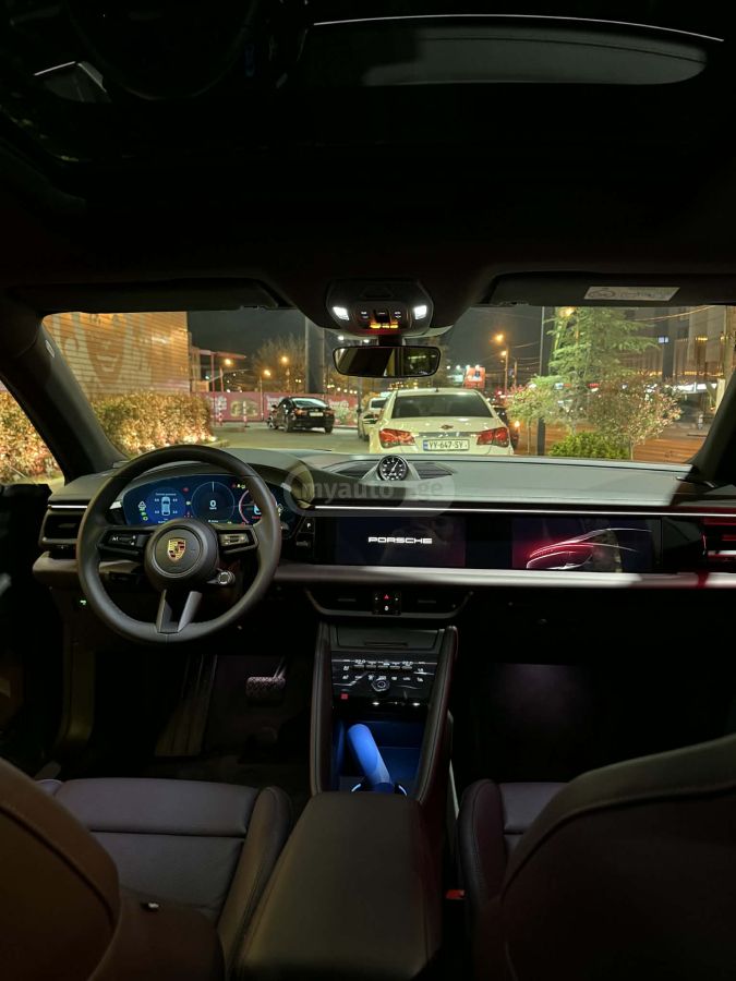 Porsche Macan - фото 8