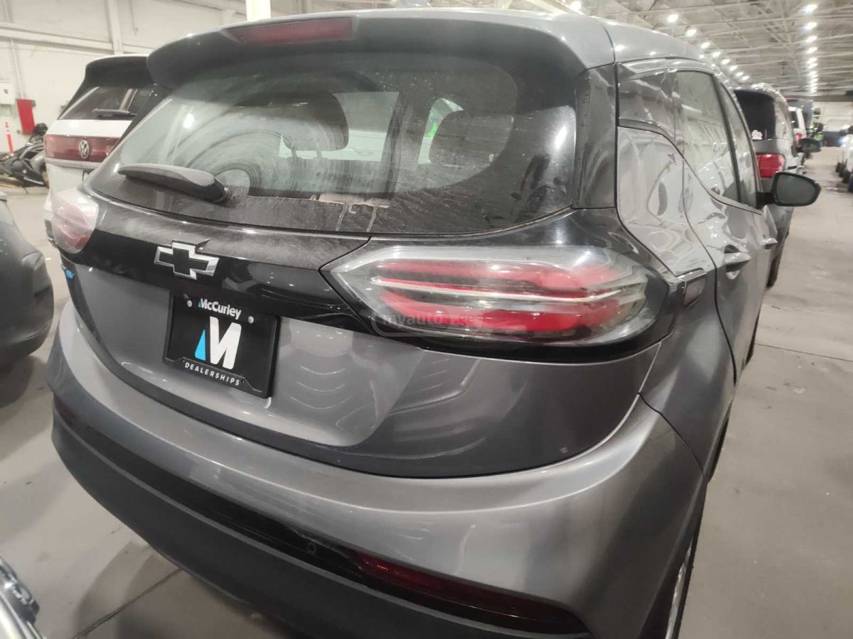 Chevrolet Bolt EV - фото 3