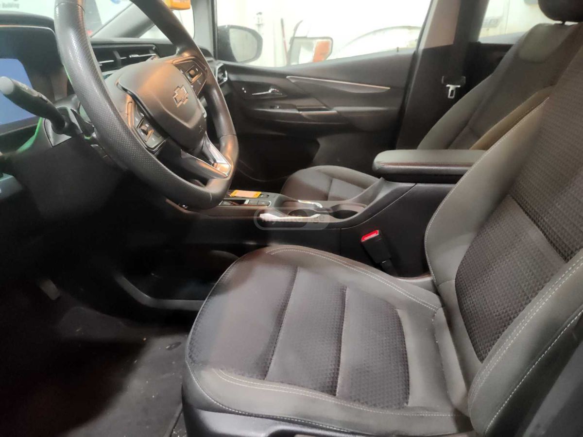 Chevrolet Bolt EV - фото 5