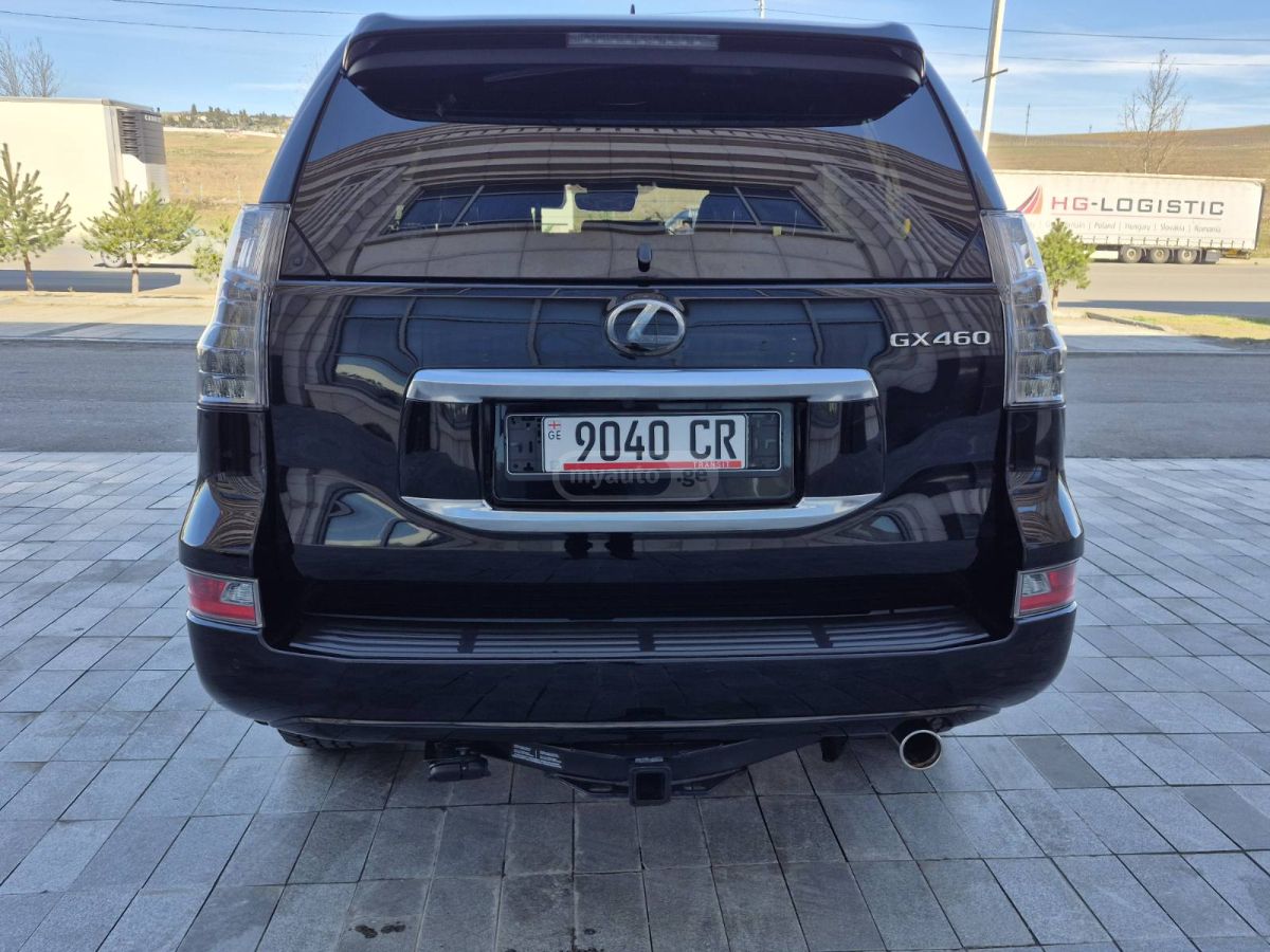 Lexus Base 4dr 4x4 Automatic — миниатюра 6