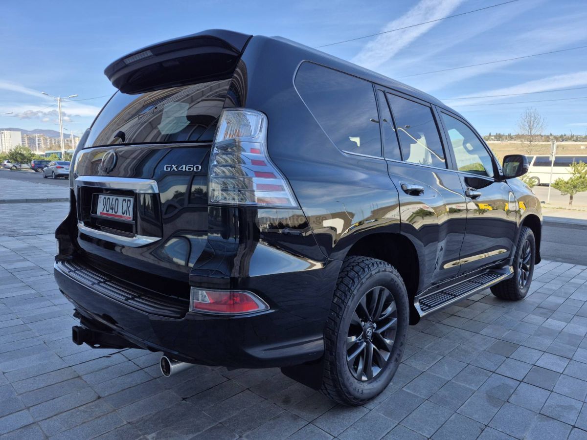 Lexus Base 4dr 4x4 Automatic — миниатюра 7