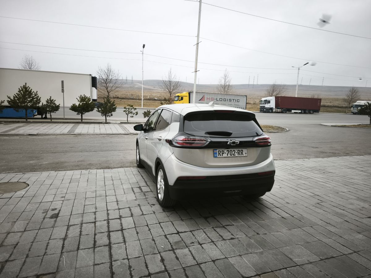 Chevrolet 1LT 4dr Wagon Automatic — миниатюра 9