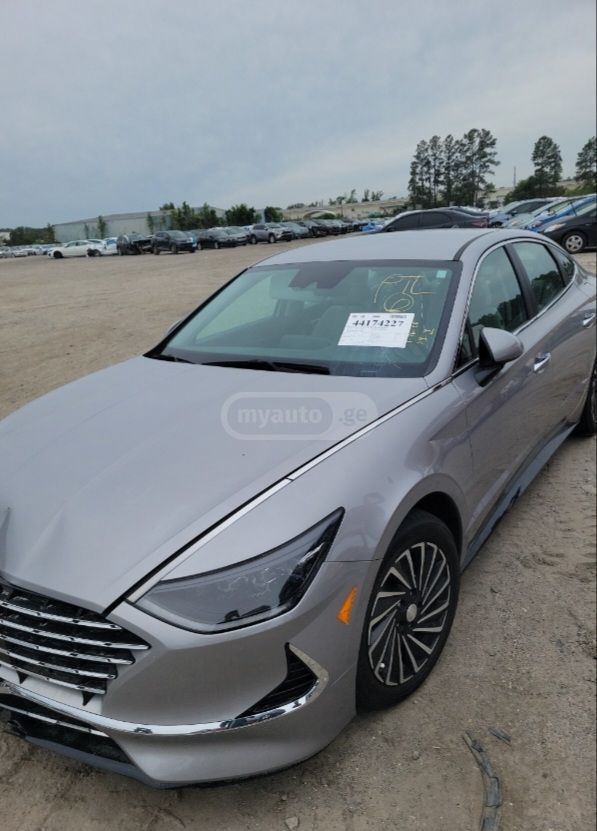 Hyundai Sonata - фото 6