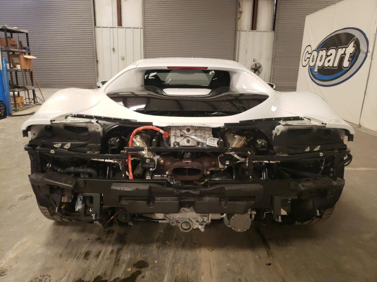 Ferrari 296 GTB 2023 — миниатюра 6