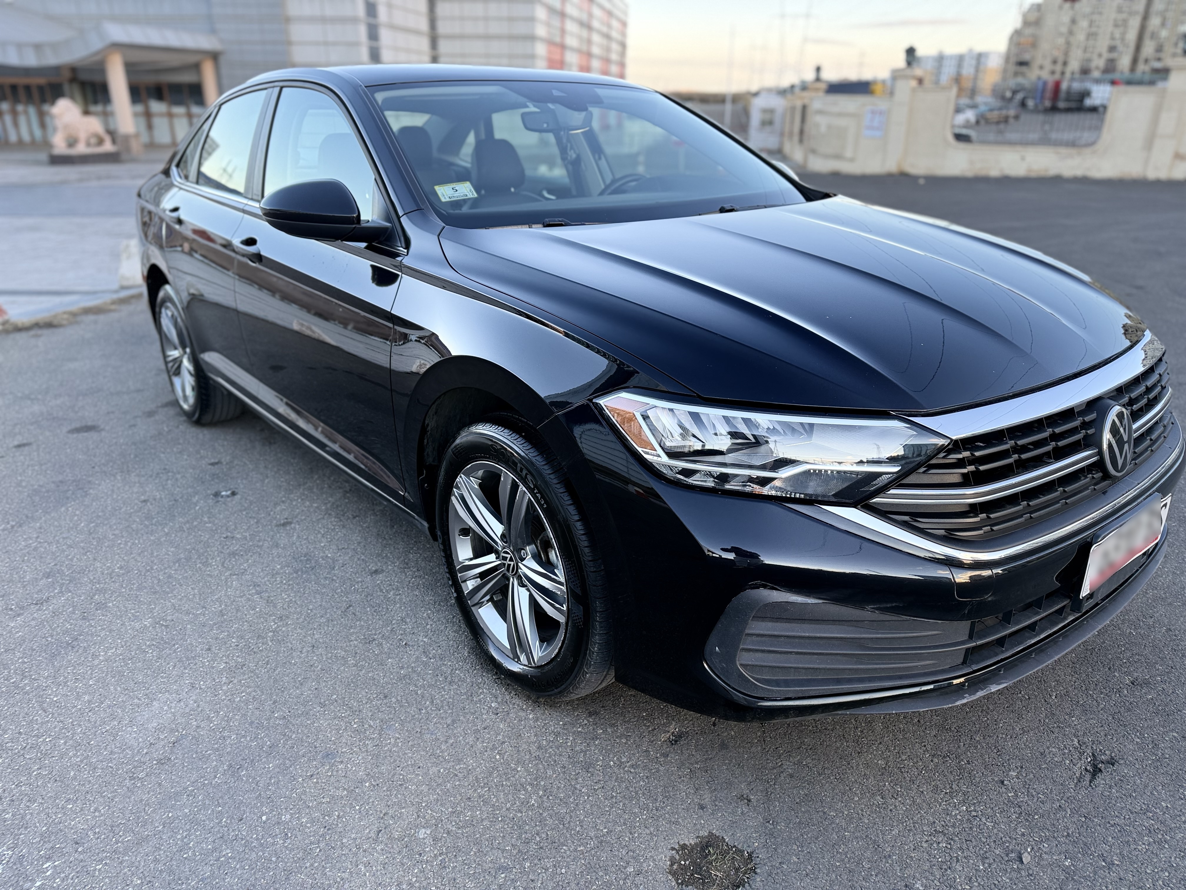 Volkswagen Jetta - фото 2