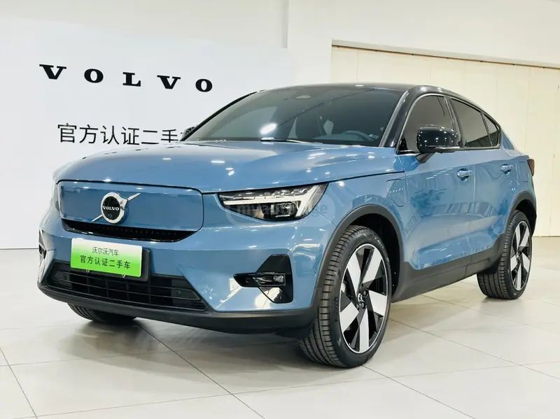 Volvo C40 2023 — миниатюра 1