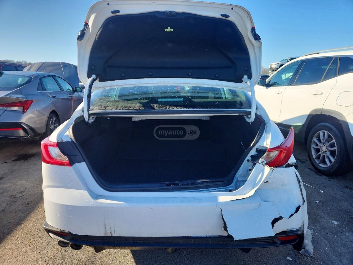 Toyota Camry - фото 6