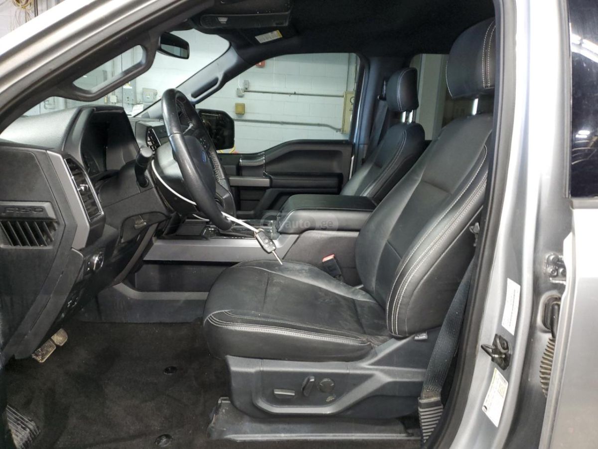 Ford F150 - фото 7