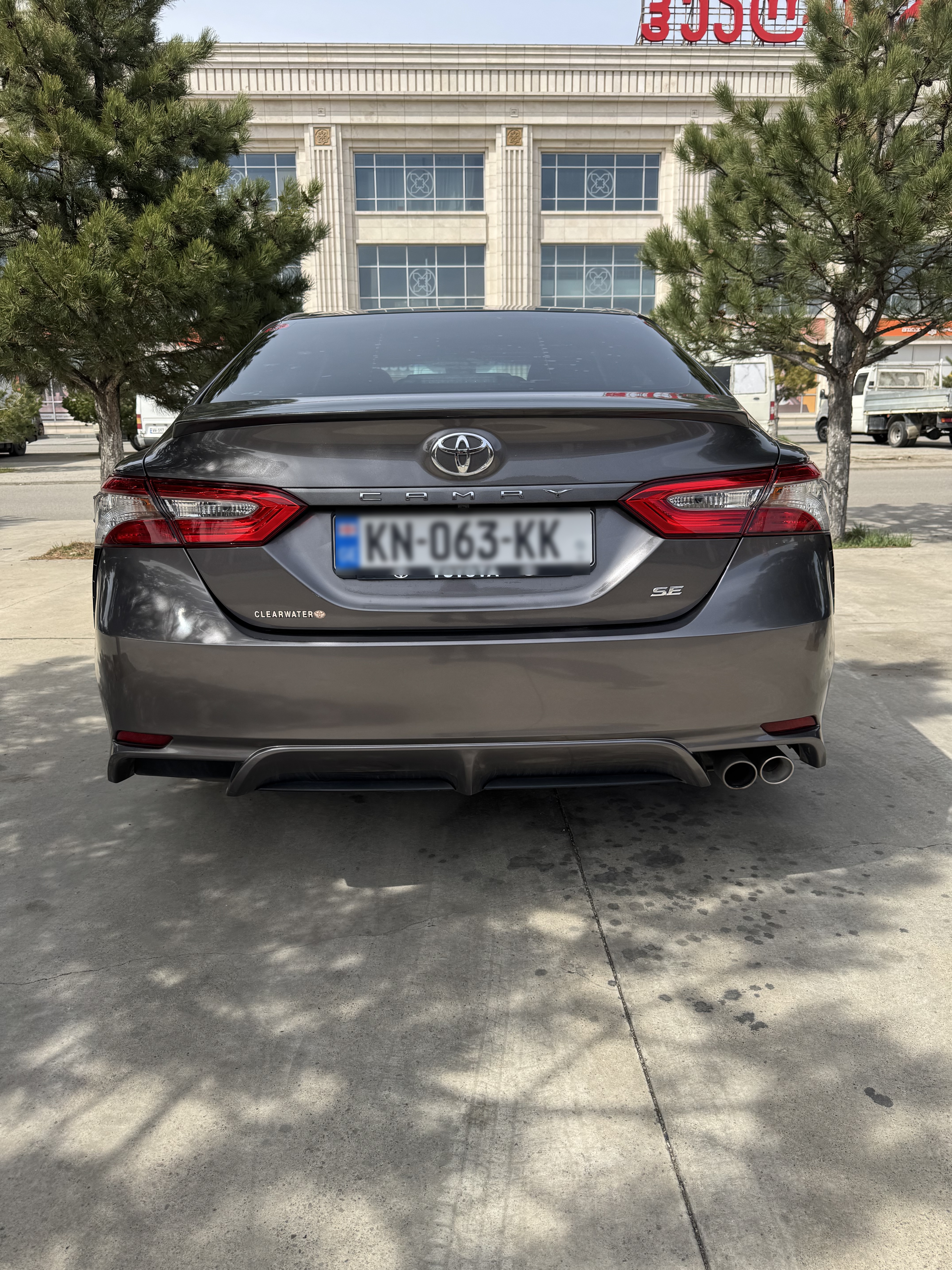 Toyota Camry - фото 3