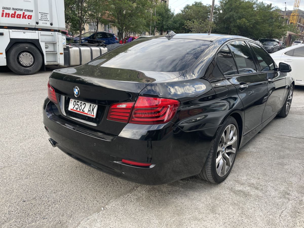 BMW 528 - фото 1