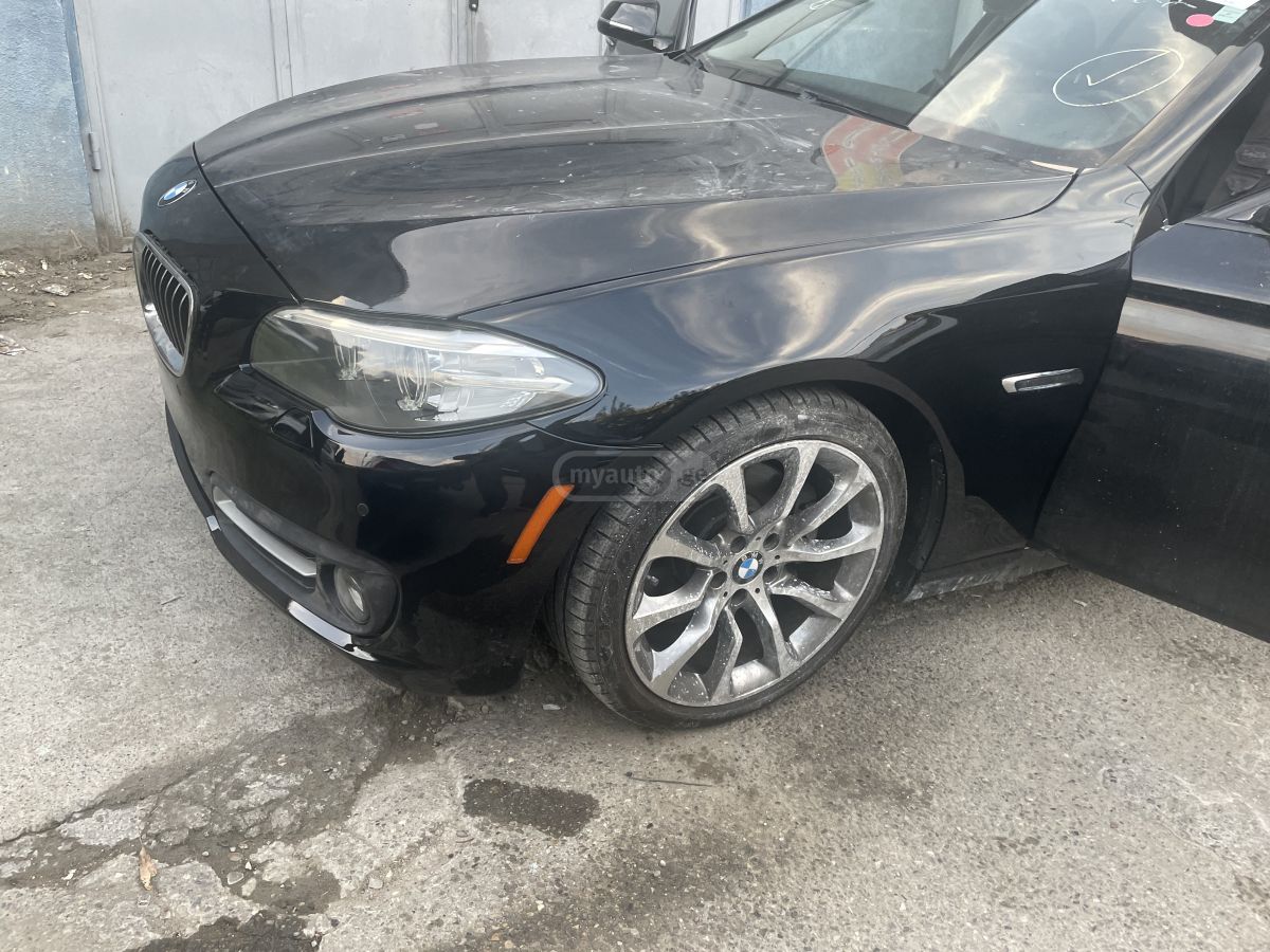 BMW 528 - фото 4