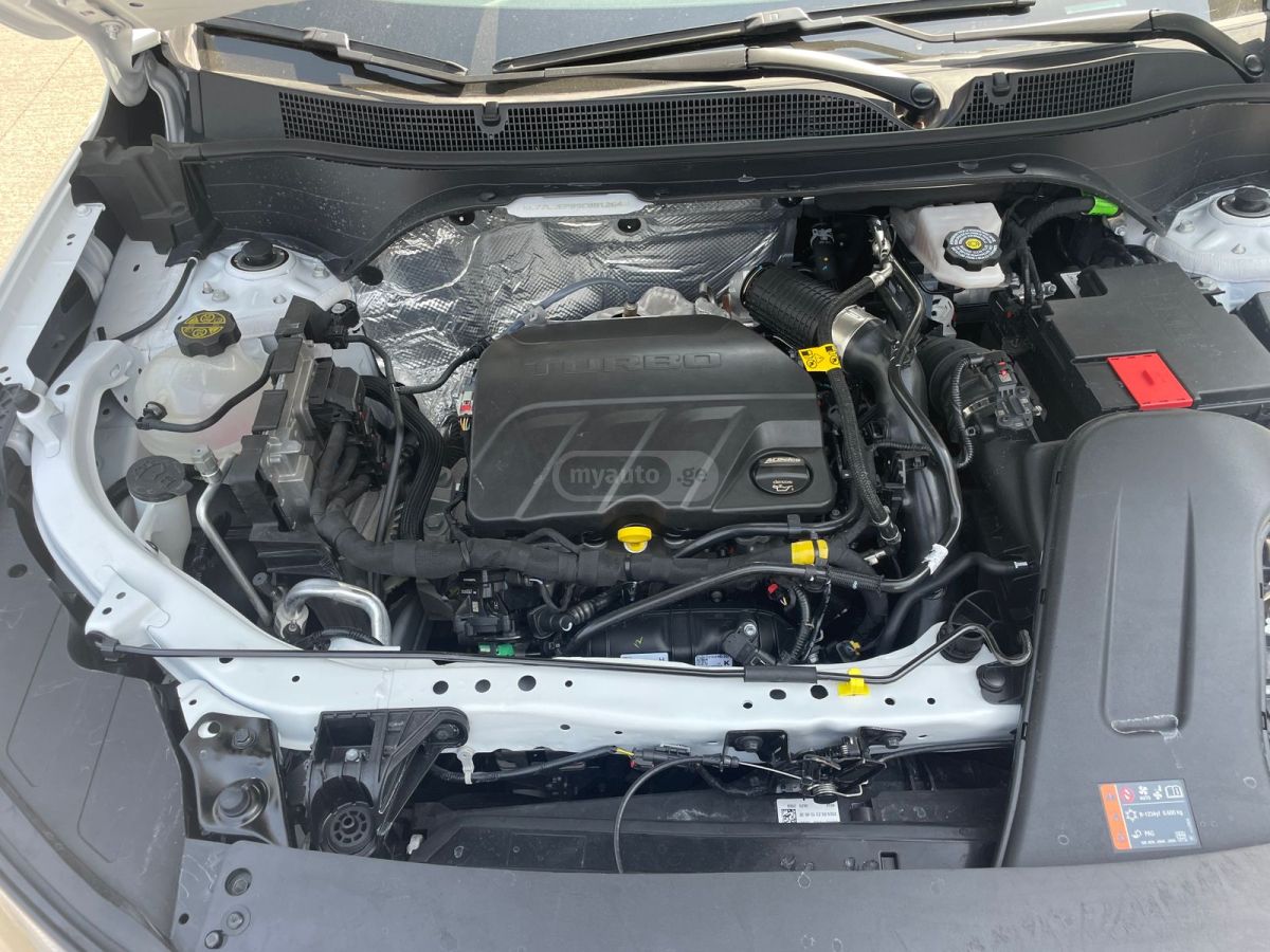 Chevrolet 1RS Front Wheel Drive Automati — миниатюра 13