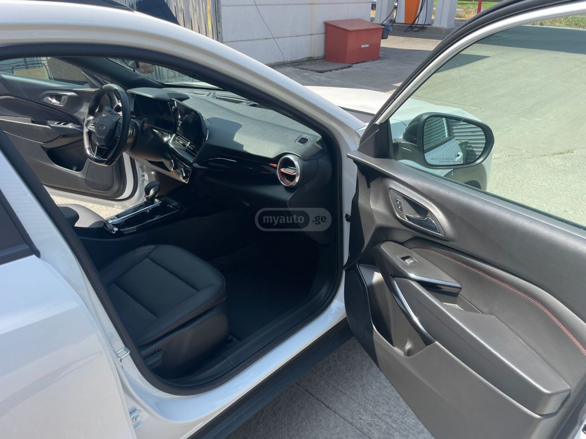 Chevrolet 1RS Front Wheel Drive Automati — миниатюра 9