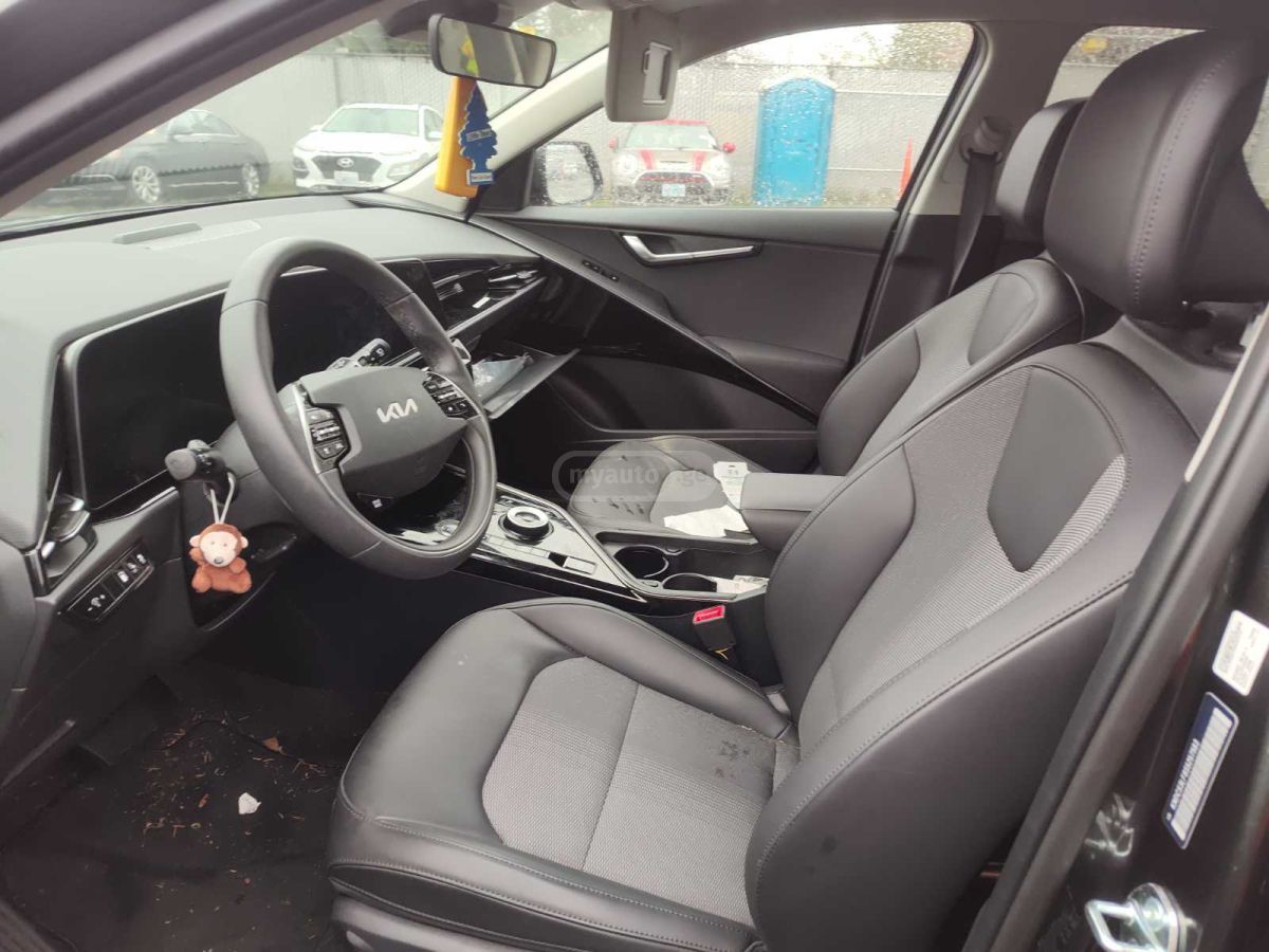 Kia EX PLUG-IN HYBRID — миниатюра 6