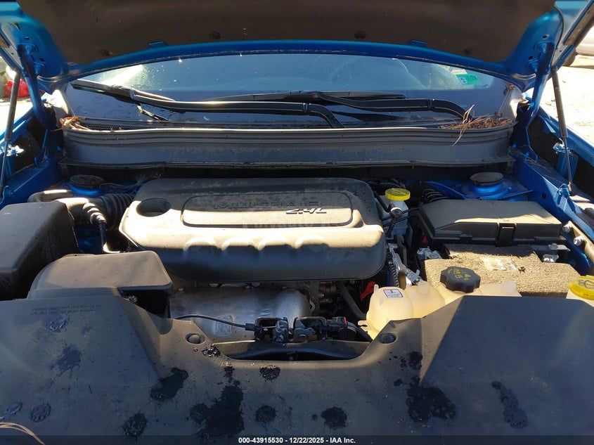 Jeep Cherokee 2023 — миниатюра 10