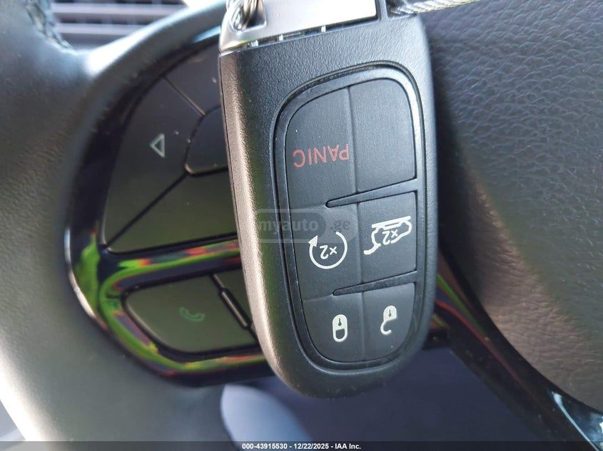 Jeep Cherokee 2023 — миниатюра 11