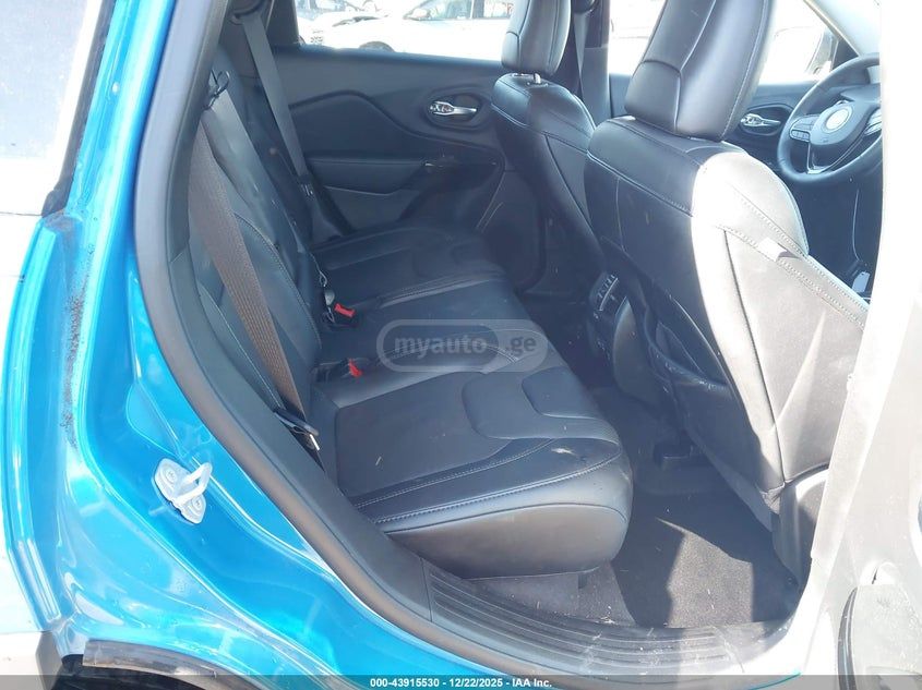 Jeep Cherokee 2023 — миниатюра 8