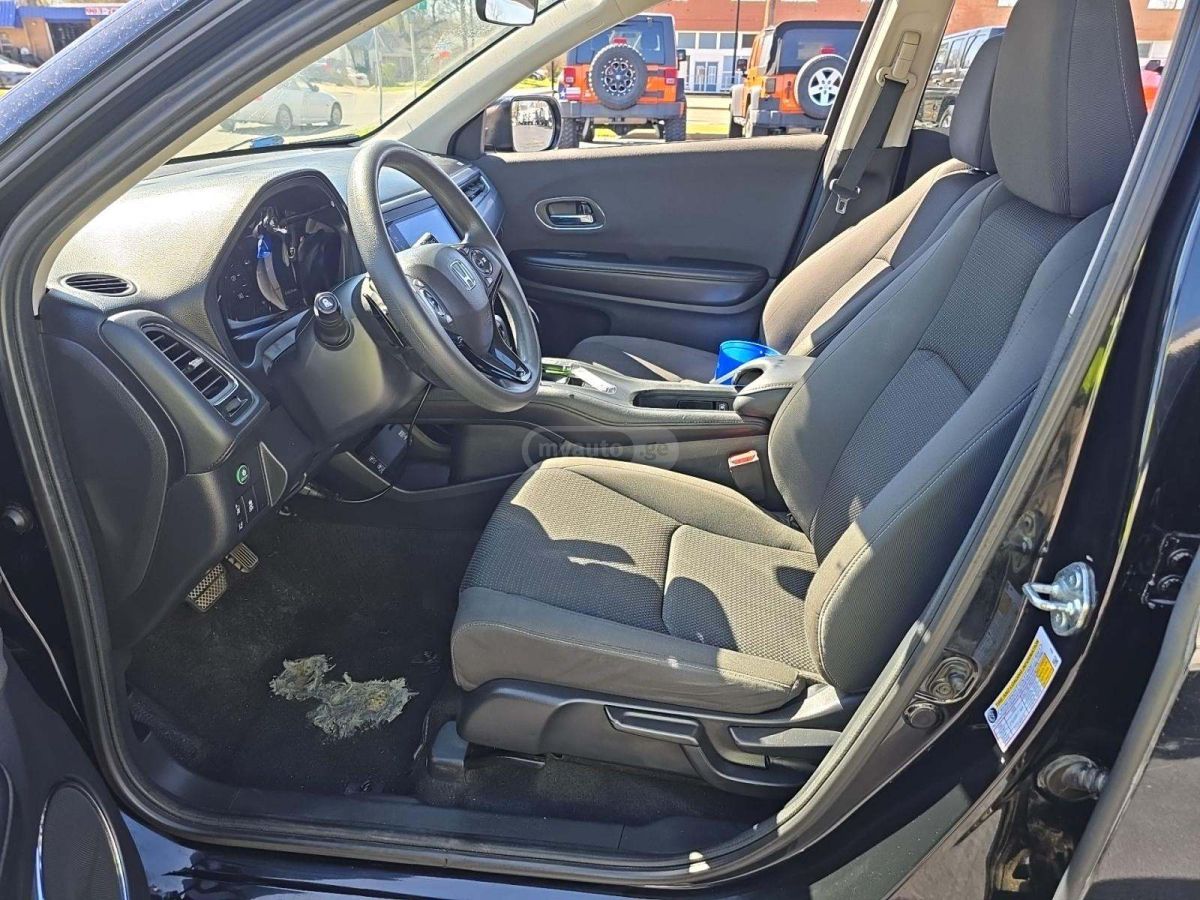 Honda HR-V - фото 5