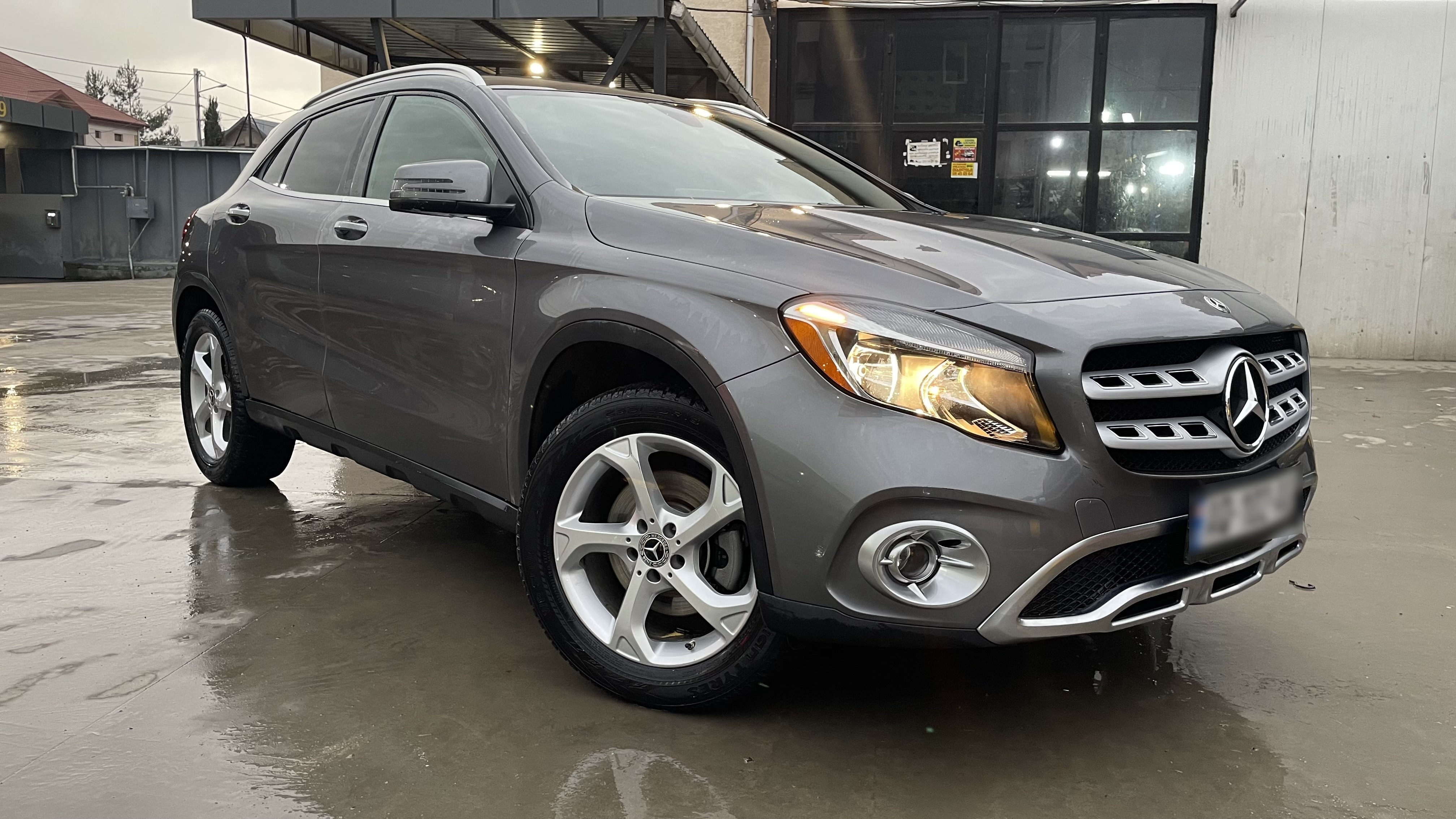 Mercedes-Benz GLA 250 - фото 1